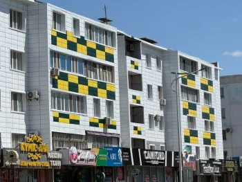 Көпқабатты түрғын үйлердың қасбеттері  жаңартылуда