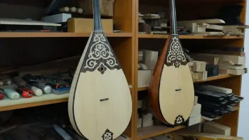 Ұлттық аспапты дәріптеген шебер