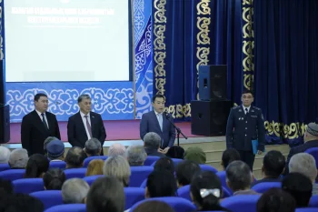 Жалағаш кентінде аудан әкімінің есепті кездесуі өтті